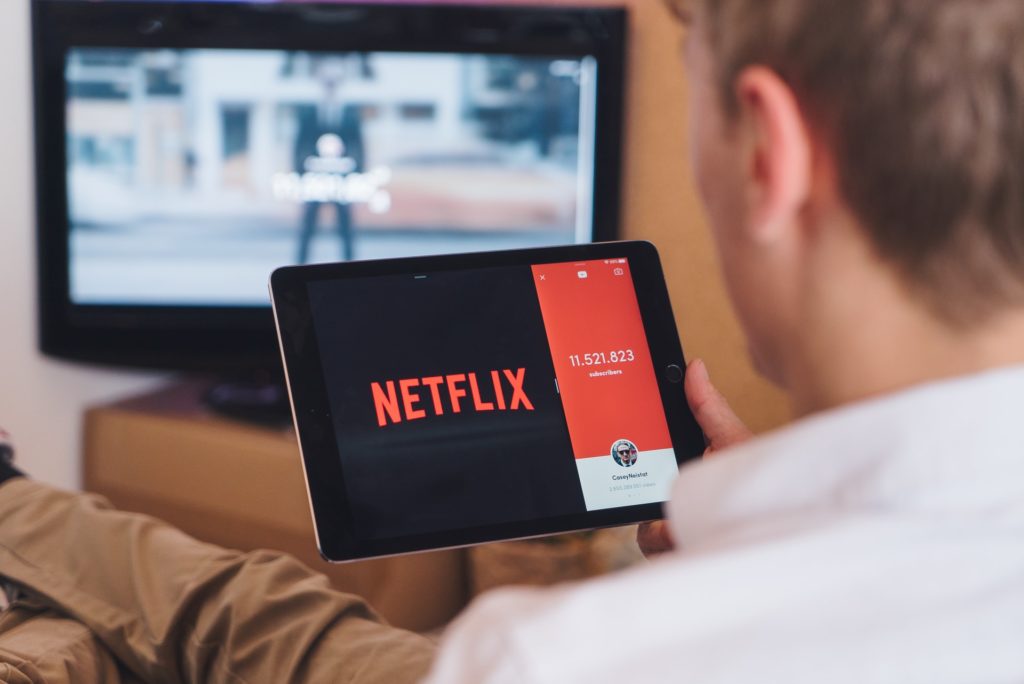 netflix-from-disruption-to-defending-its-competitive-advantage